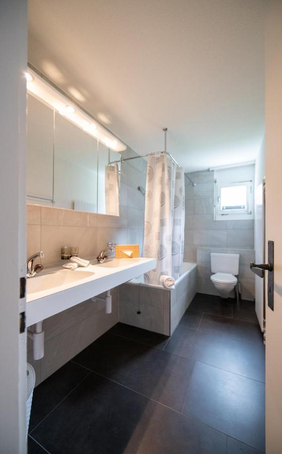 Agrimonia - 5,5-Zi Duplex Wohnung Bis 9 Personen Mit Eigenem Garten 다보스 외부 사진